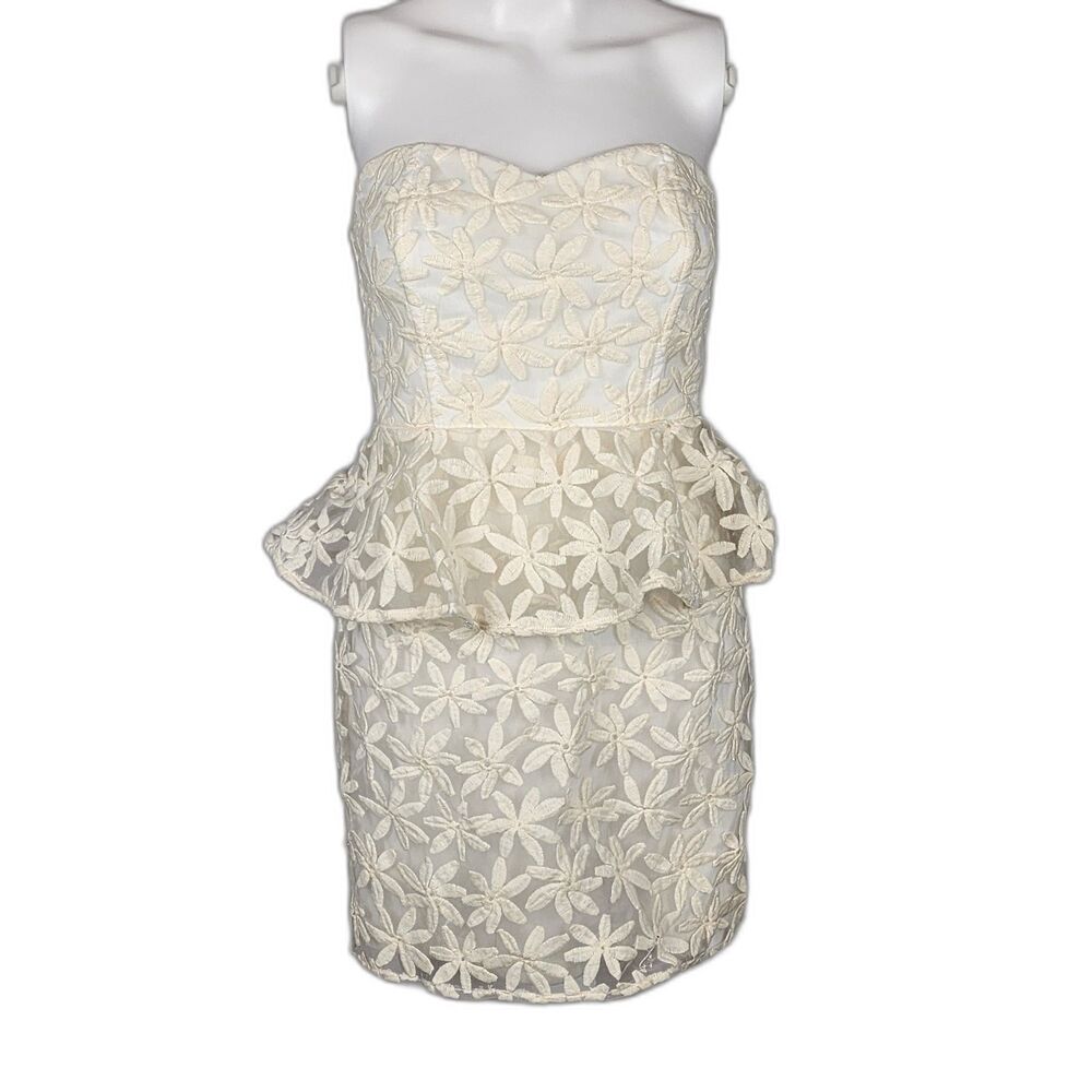 Urban Outfitters Floral Tulle Peplum Cocktail Dress Cream White Size 2 NWT